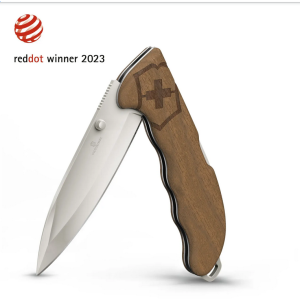 Loveck n Victorinox HUNTER PRO EVOKE ALOX orechov drevo